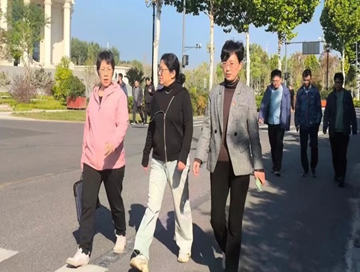 嗯嗯嗯.jpg