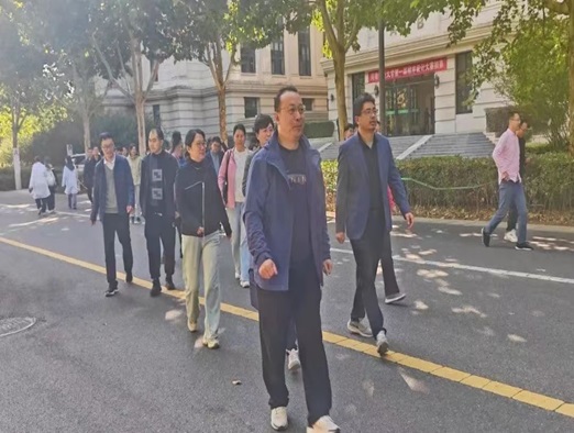 嗯嗯.jpg